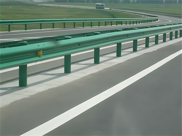 遵义波形梁护栏在高速公路的应用